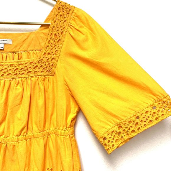 Banana Republic Eyelet Peasant Blouse Top Size Large Marigold Yellow Boho - Picture 4 of 8